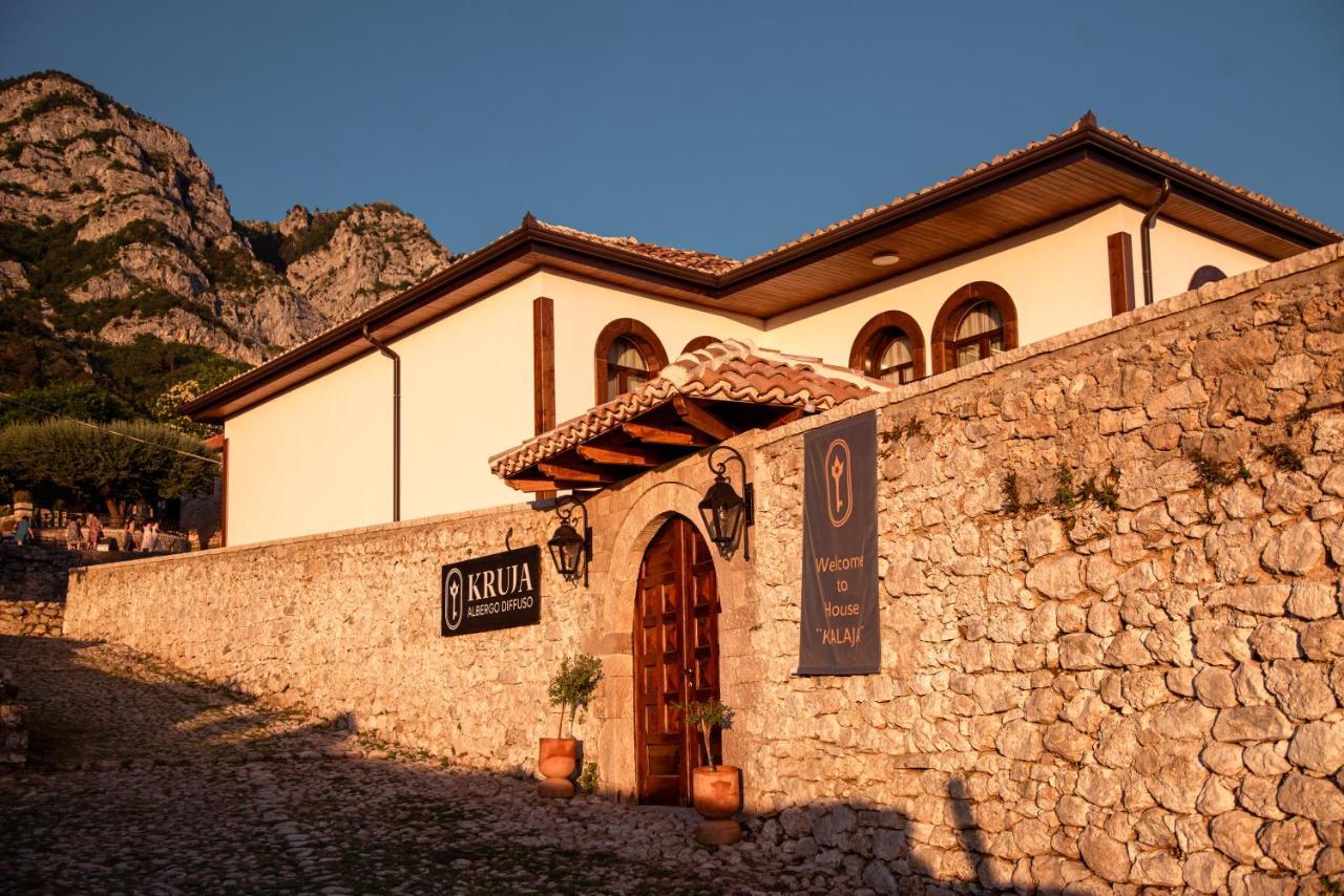 Kruja Albergo Diffuso , Inside Kruja Castle Esterno foto