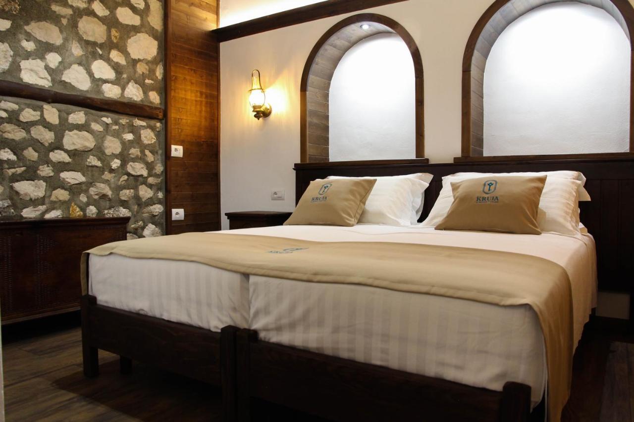 Kruja Albergo Diffuso , Inside Kruja Castle Esterno foto
