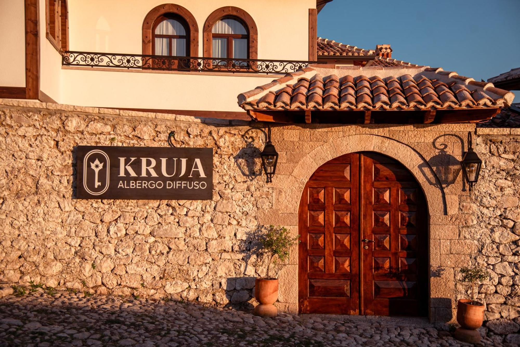 Kruja Albergo Diffuso , Inside Kruja Castle Esterno foto
